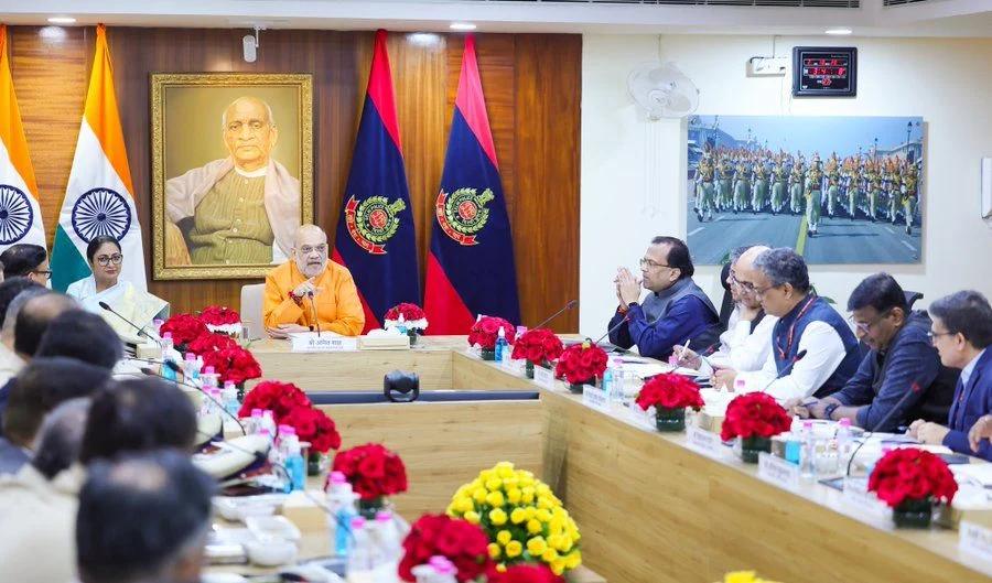 4 साल बाद अचानक दिल्ली पुलिस मुख्यालय पहुंचे गृह मंत्री अमित शाह, सुरक्षा चुनौतियों की समीक्षा