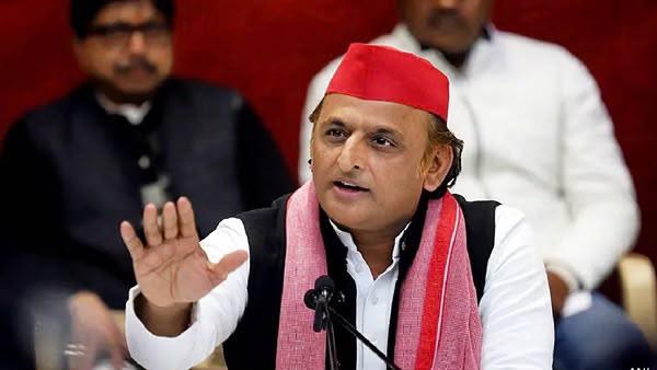 यूपी चुनाव से पहले अखिलेश यादव का बड़ा सियासी दांव, बिथरी चैनपुर से कीर्ति कश्यप को टिकट; कई नेताओं ने थामा सपा का दामन