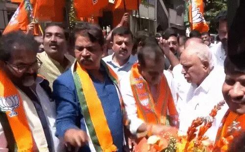 MLC चुनाव में कांग्रेस का खाता नहीं खुलने पर PM मोदी का तंज, बोले- बैलेट पेपर से चुनाव हुए, बताइए कितनी सीटें जीती कांग्रेस?