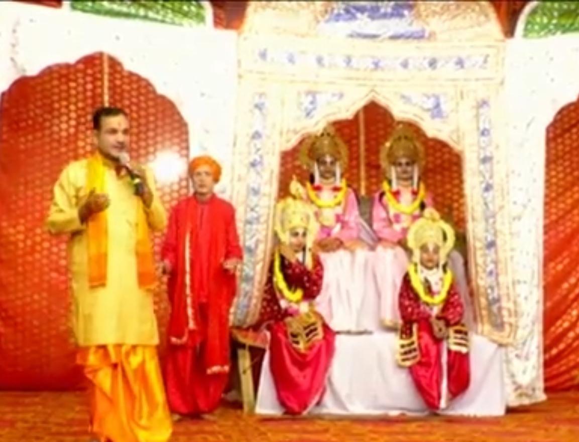 रामलीला में गूंजे जय श्रीराम के जयकारे, श्रीराम ने किया ताड़का का वध