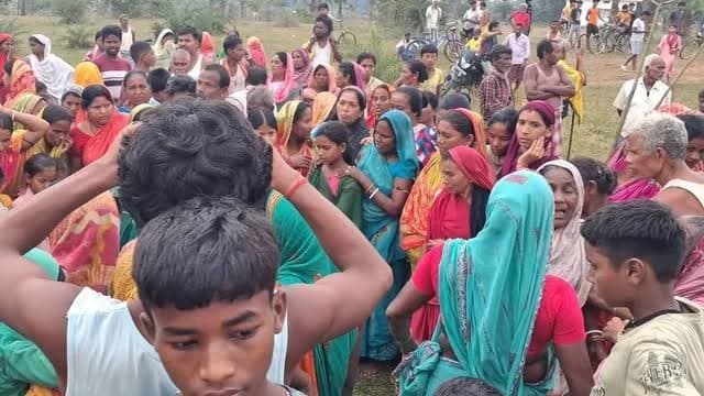 खेत में गिरे 11 हजार वोल्ट के तार की चपेट में आए ससुर-बहू, मौके पर दोनों की मौत