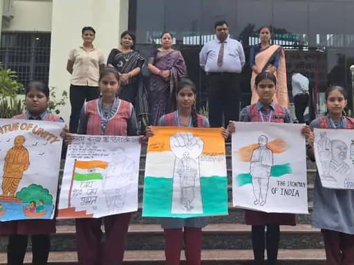 मनाया गया एकता दिवस, निबंध और चित्रकला प्रतियोगिता के विजेताओं को मिले पुरस्कार