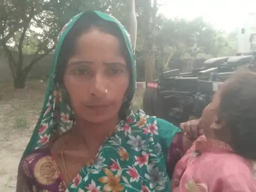 विधवा ने ससुर से खेत और ट्रैक्टर में हिस्सा मांगा